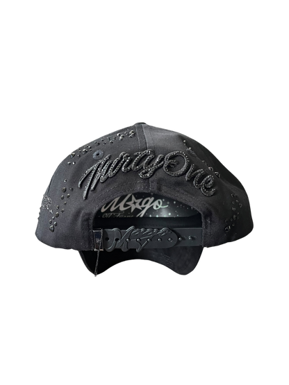 31 HATS mago total black