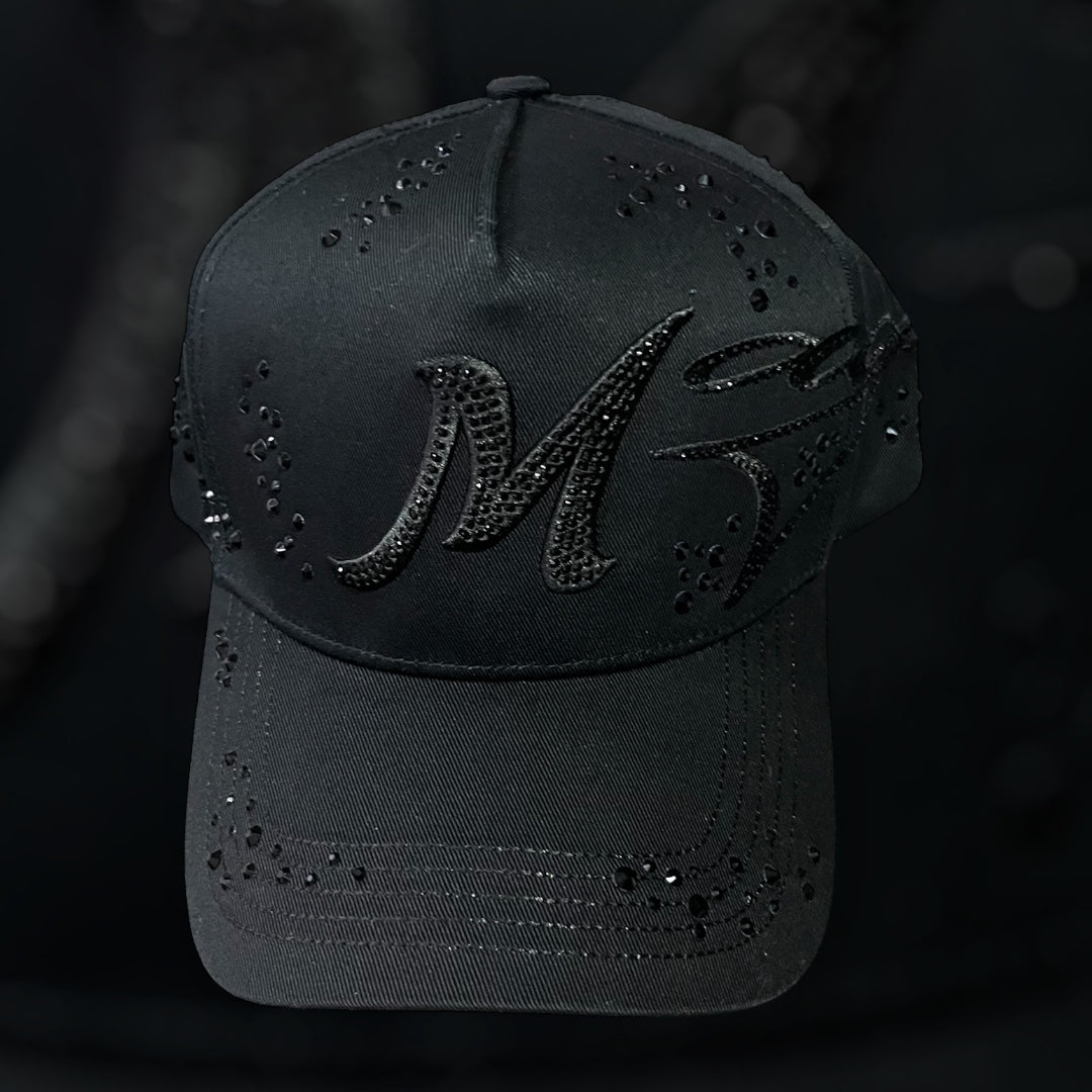 31 HATS mago total black